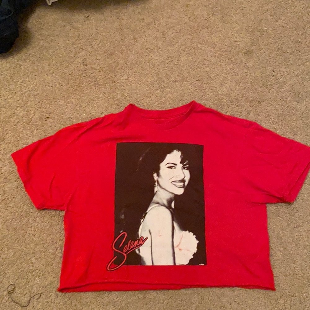 SIZE M SELENA CROP TOP